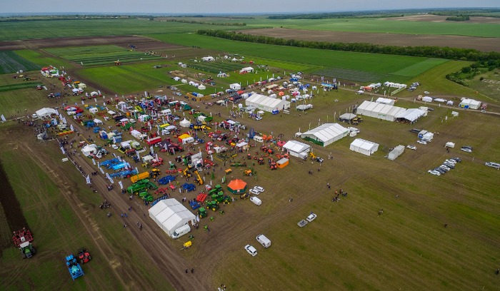 TÖBB MINT 20 EZER LÁTOGATÓJA VOLT A III. NAK SZÁNTÓFÖLDI NAPOK ÉS AGRÁRGÉPSHOW-NAK