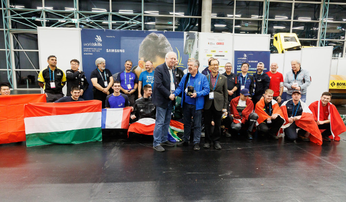 Ismét eredményes szereplés a 2022-es WorldSkills világversenyen nehézgép-szerelő versenyszámban